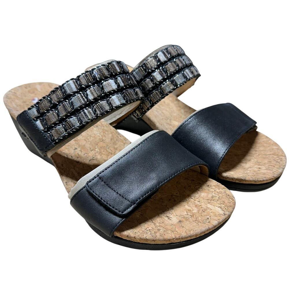 Revere Women's Sorrento Onyx Wedge Sandal Size 6M New In Box Condition